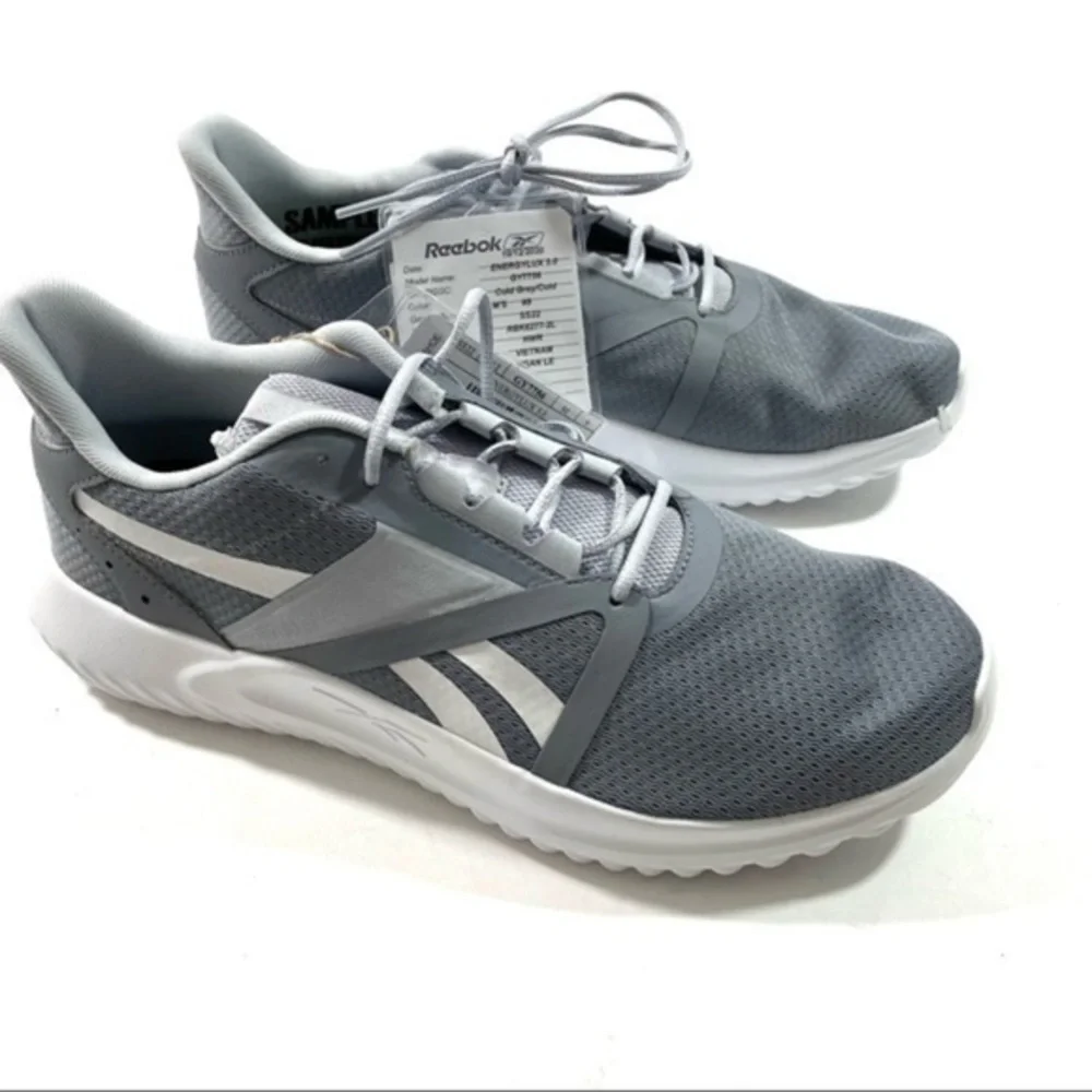 New Sample Reebok Mens Energy Lux 3.0 Sneaker
